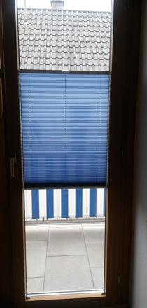 Sichtschutz für Balkontür mit Plissee